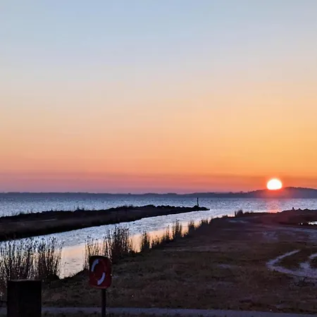 Boddenblick بيت للعطل